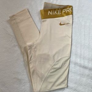 Women Nike Leggings